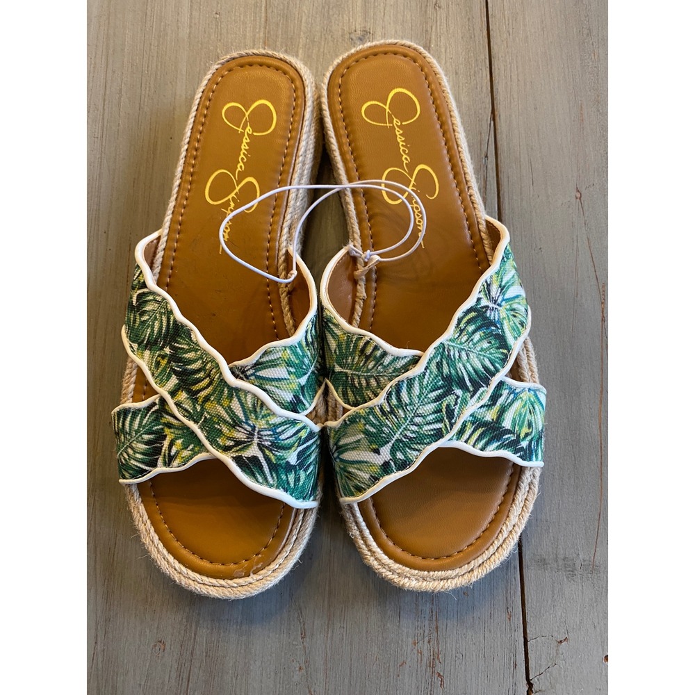 Jessica Simpson Tropical Leaf Platform Sandals in Green and Tan